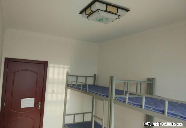 (单间出租)男生公寓 短租 25一天 室内空调 洗衣机 热水 WiFi - 房屋出租 - 房屋租售 - 郑州分类信息 - 郑州28生活网 zz.28life.net